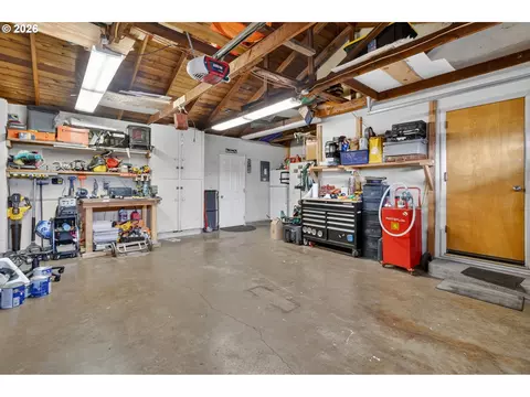 Other - Undisclosed, Springfield, OR 97477 photo 4 of 6