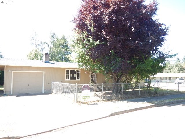 1010 56th Pl, Springfield, OR 97478 photo 1