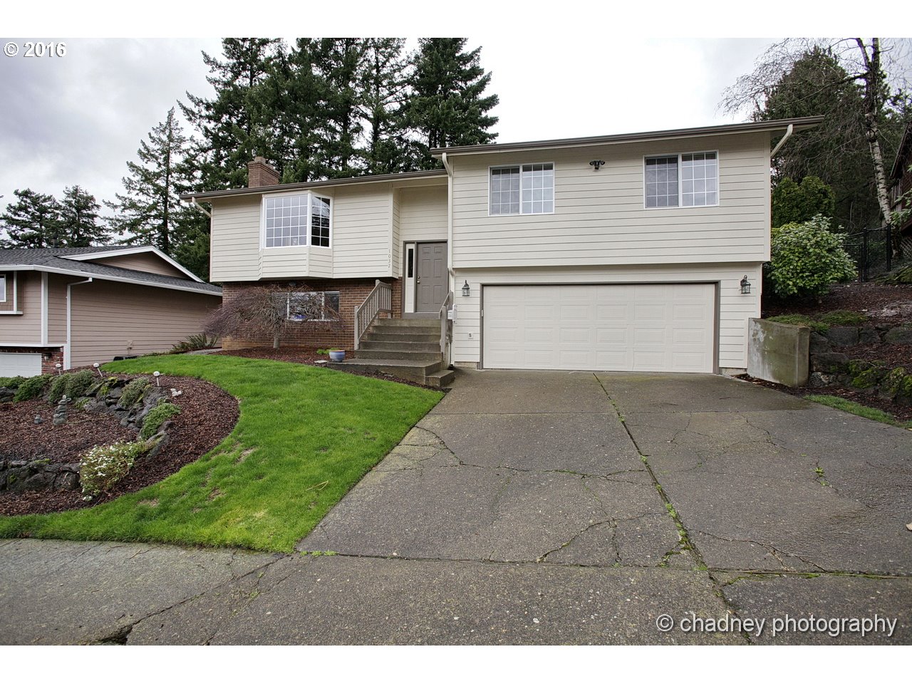 1032 SW 10th Dr, Gresham, OR 97080 photo 1