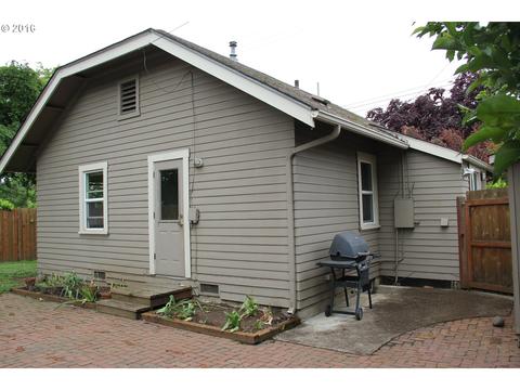 587 W 13th Ave, Eugene, OR 97401 photo 1