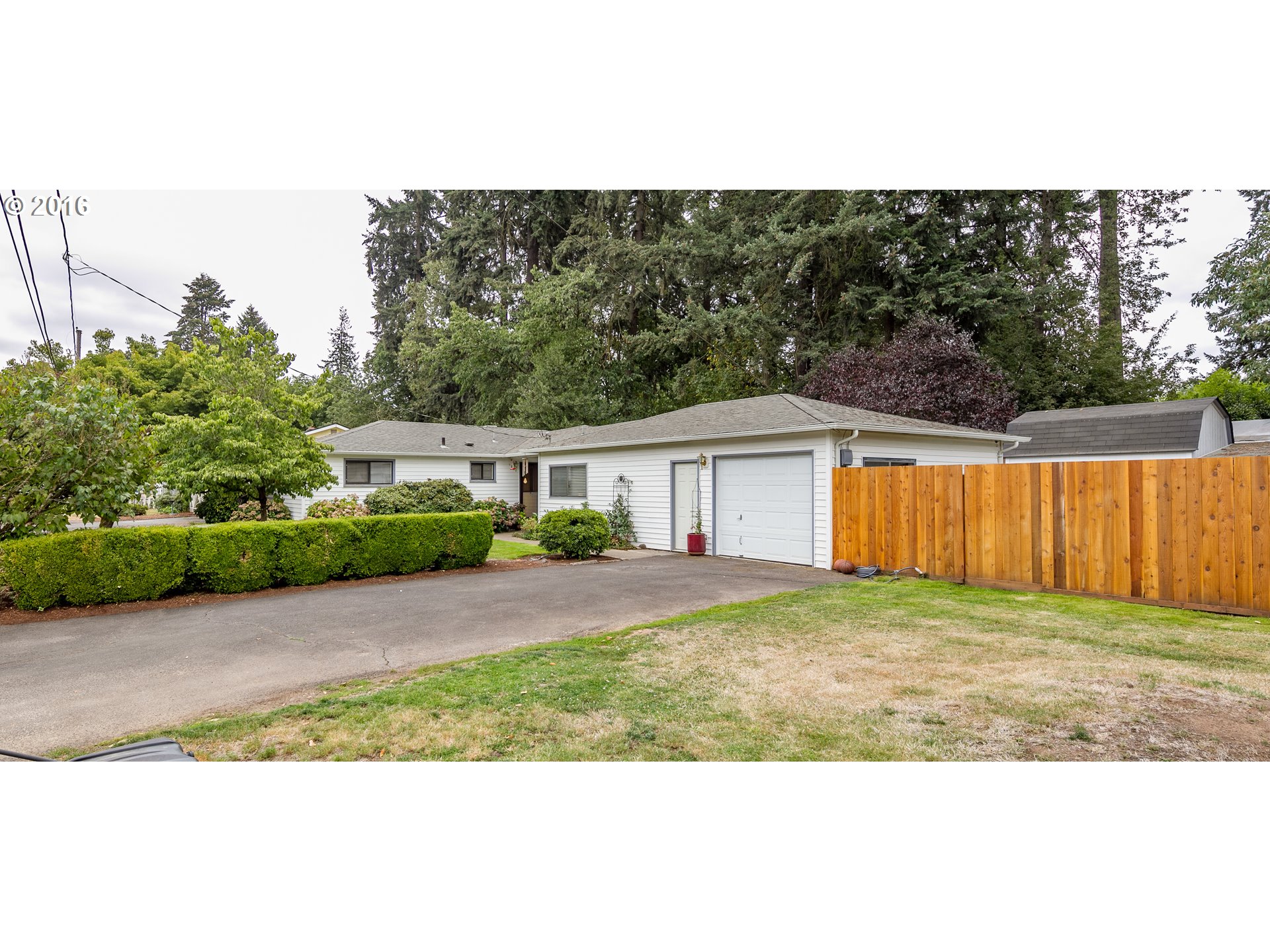 366 Marion Ln, Eugene, OR 97404 photo 1
