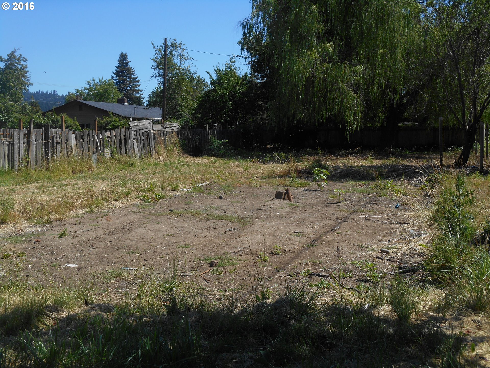 218 E 27th Ave, Eugene, OR 97405 photo 1