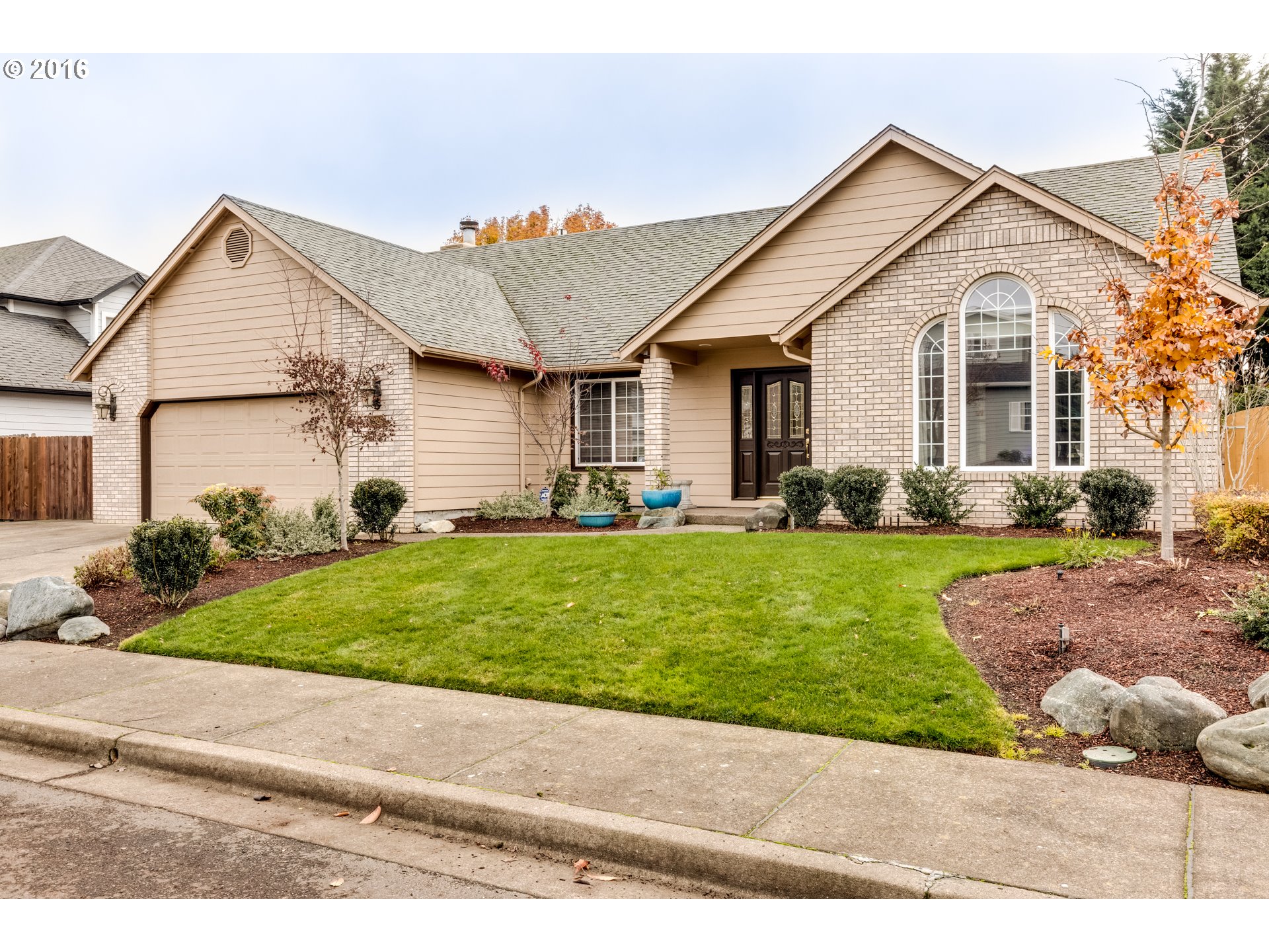 226 Stags Leap Ct, Eugene, OR 97404 photo 1