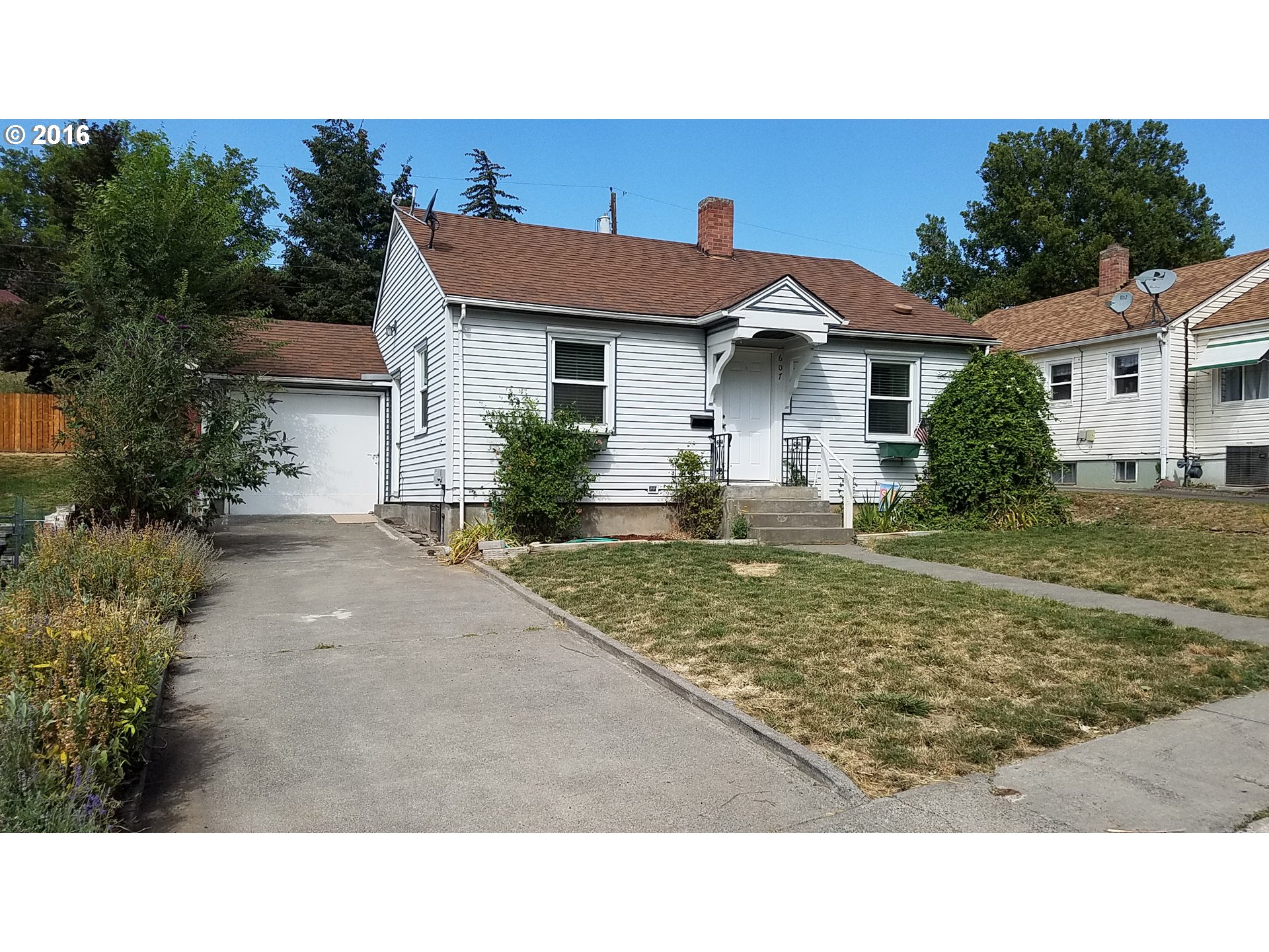 607 NW 7th St, Pendleton, OR 97801 photo 1