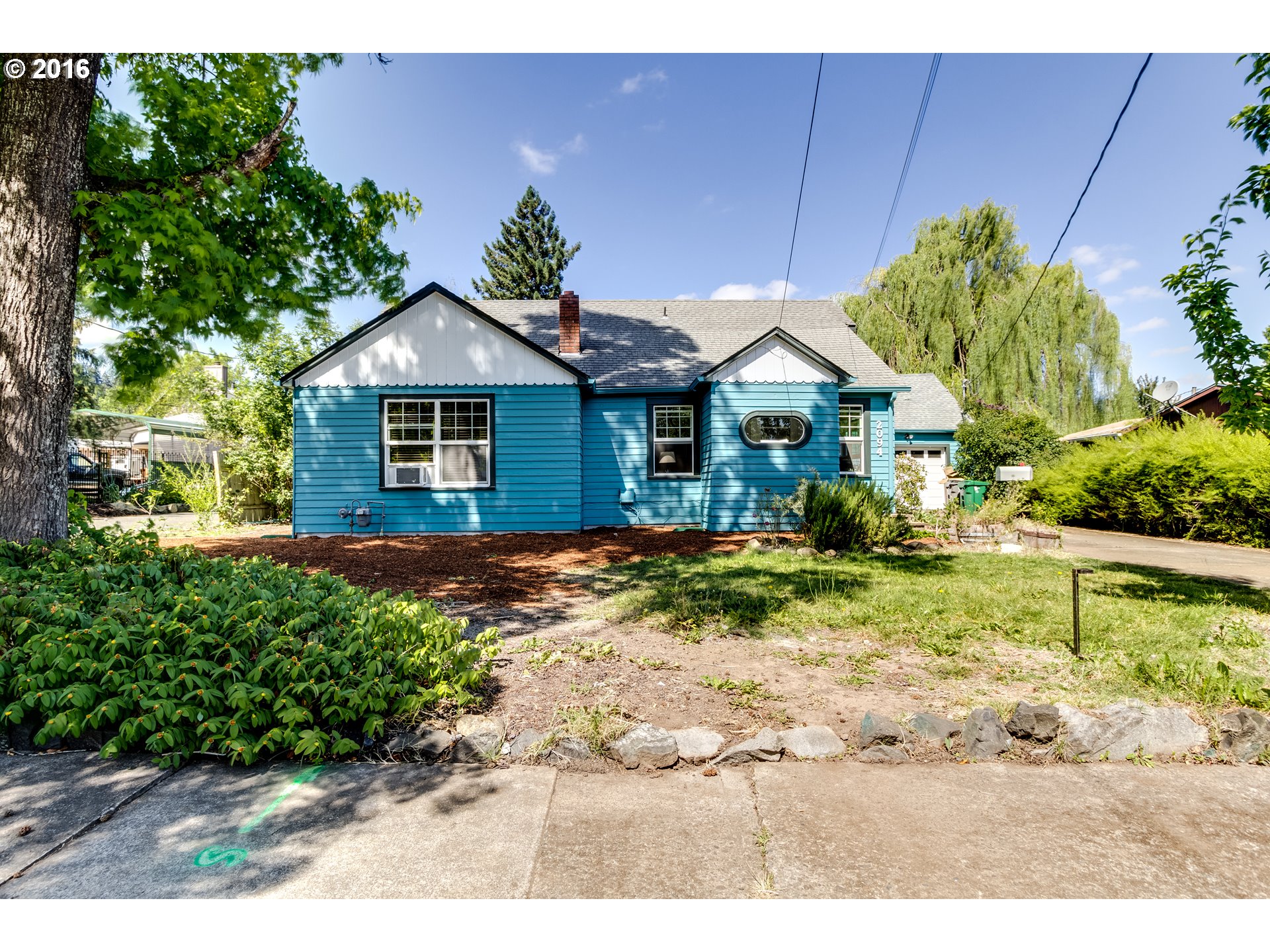 2094 Arthur St, Eugene, OR 97405 photo 1