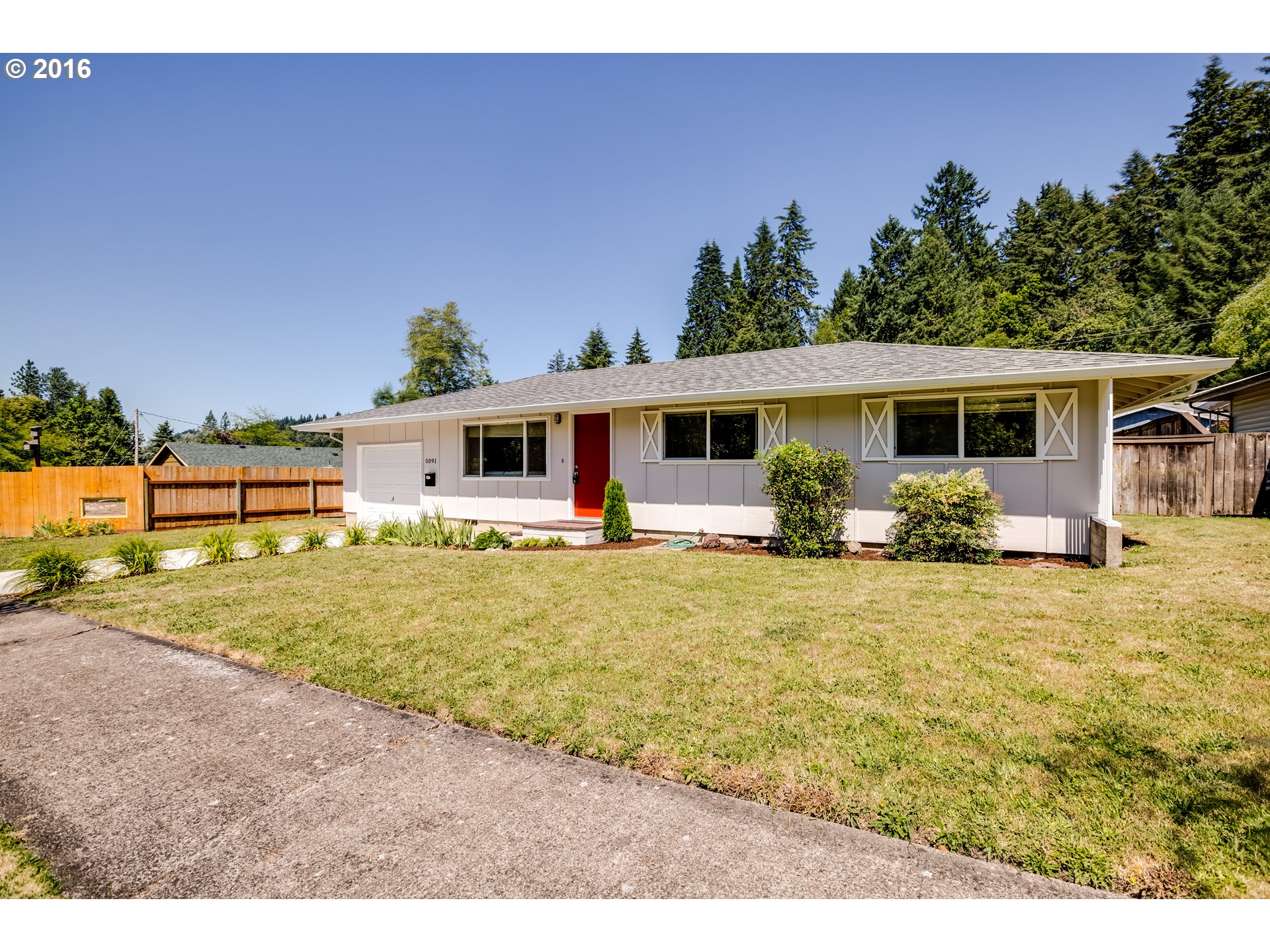 5091 Alpine Loop, Eugene, OR 97405 photo 1
