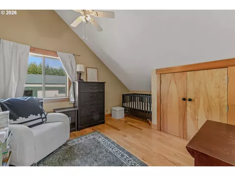 29455 Gregory Rd, Rainier, OR 97048 photo 23