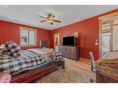 29455 Gregory Rd, Rainier, OR 97048 photo 13