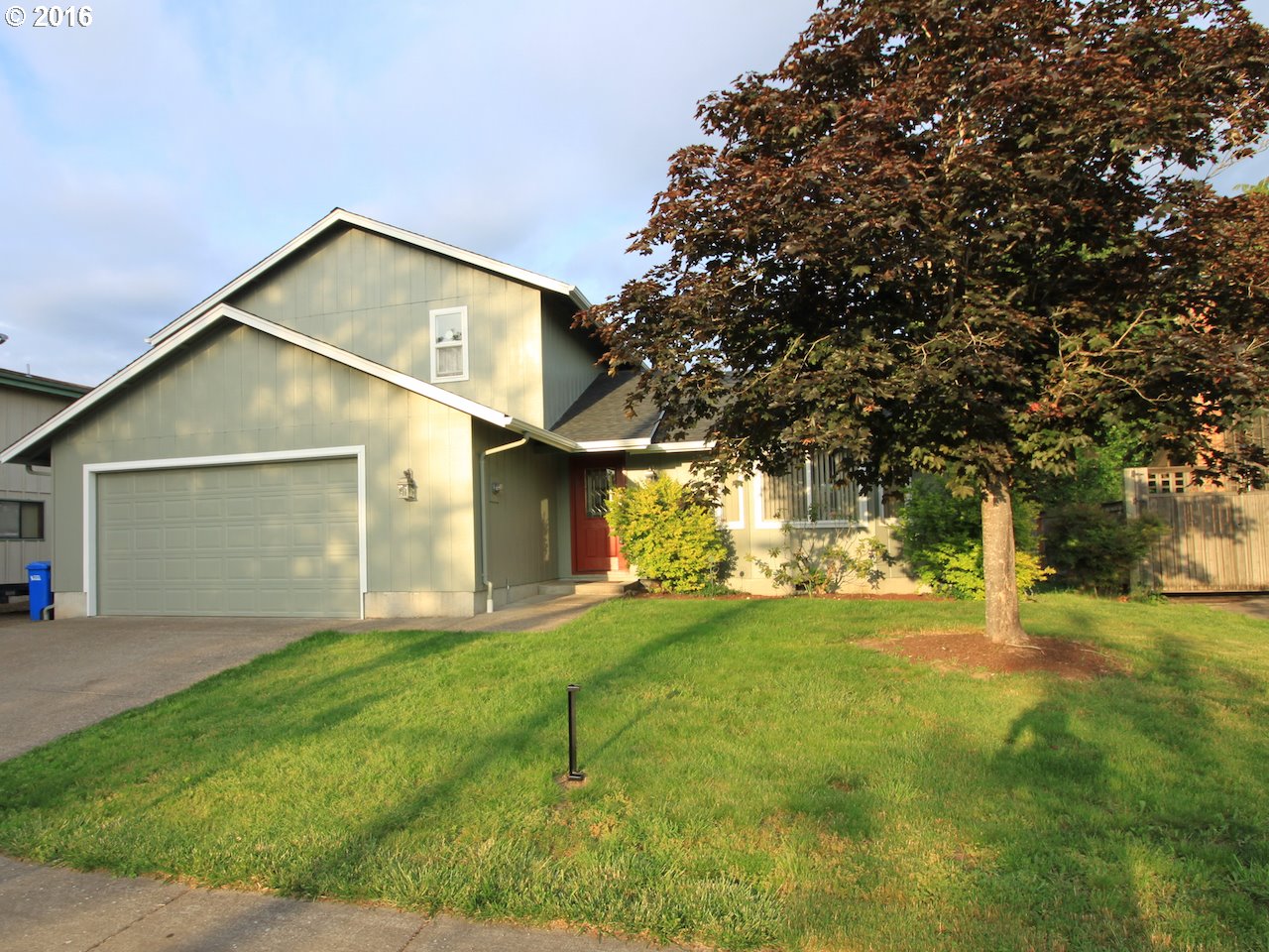 821 Calvin St, Eugene, OR 97401 photo 1
