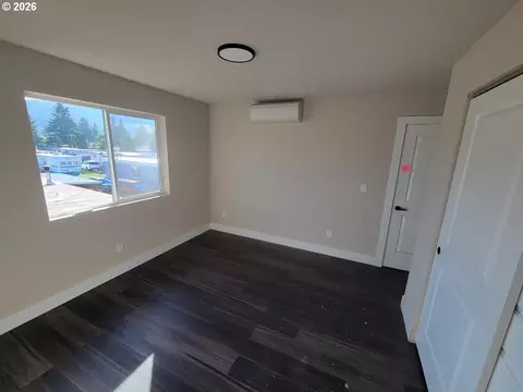 Bedroom - 152 Allison Ave, Sutherlin, OR 97479 photo 1 of 1