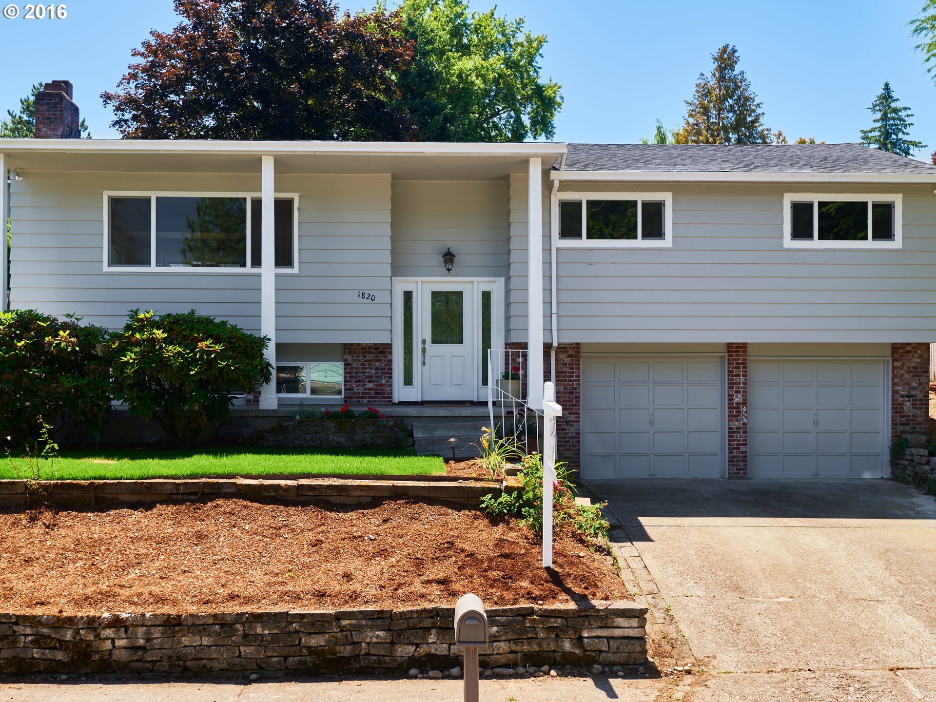 1820 NW 13th St, Gresham, OR 97030 photo 1