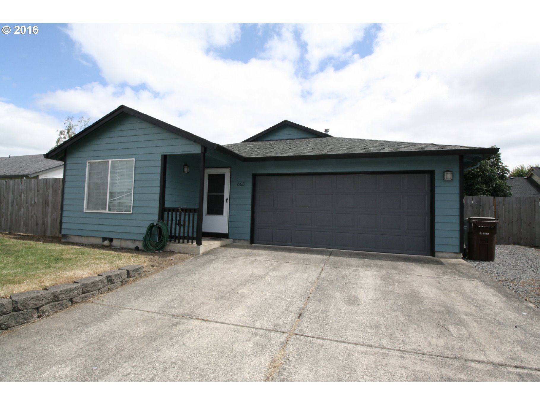 665 Storey Dr, Molalla, OR 97038 photo 1