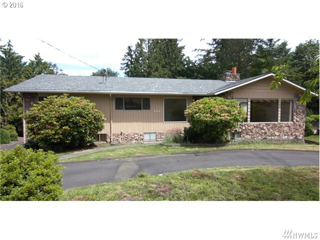 309 E Cedar Ln, Longview, WA 98632 photo 1