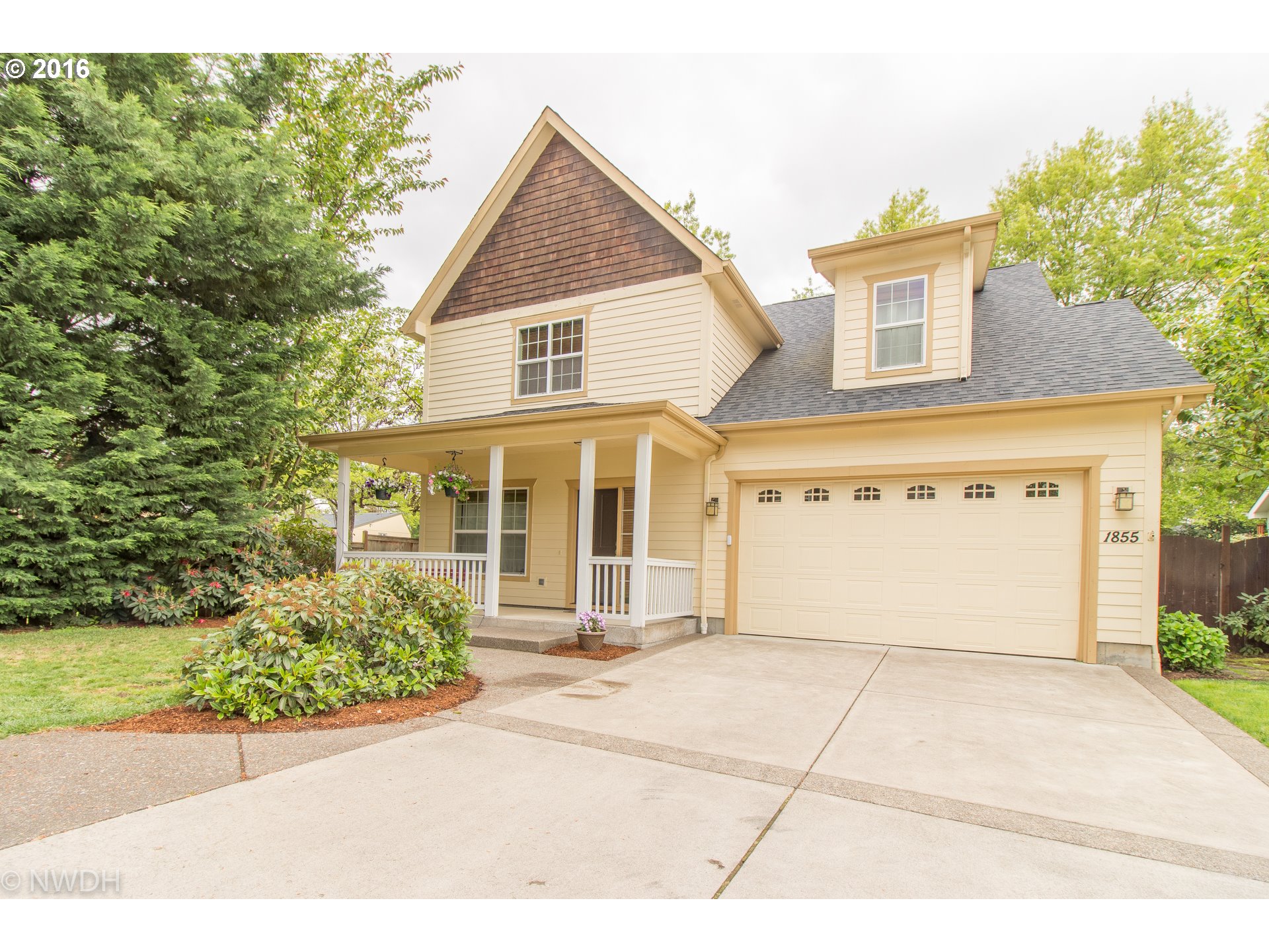 1855 Brewer Ave, Eugene, OR 97401 photo 1