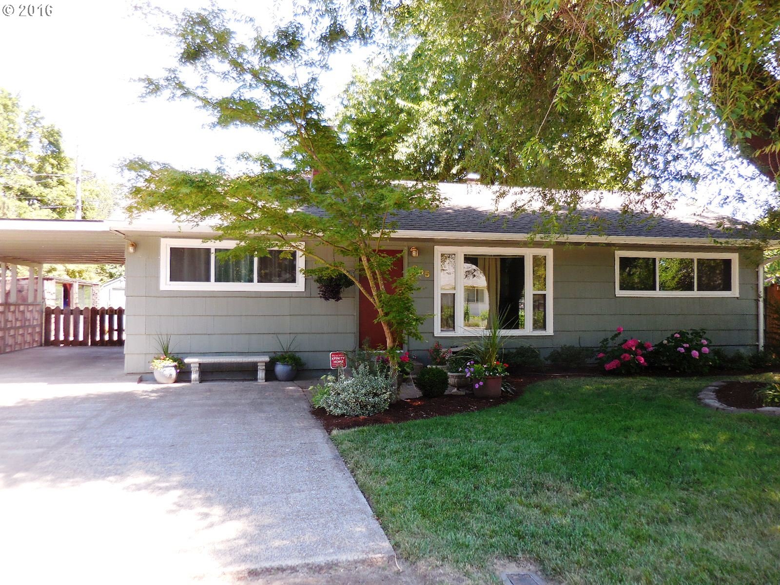 865 Leigh St, Eugene, OR 97401 photo 1