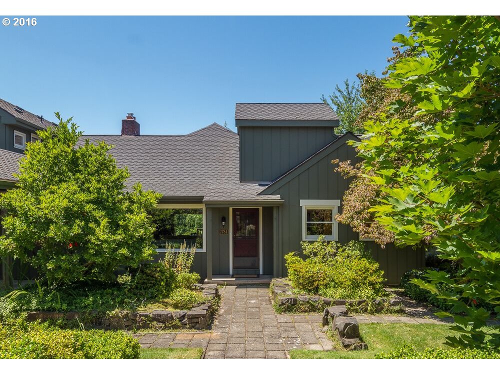 2784 Baker Blvd, Eugene, OR 97403 photo 1
