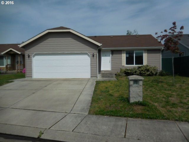 5321 Golden Eagle Dr, Eugene, OR 97402 photo 1