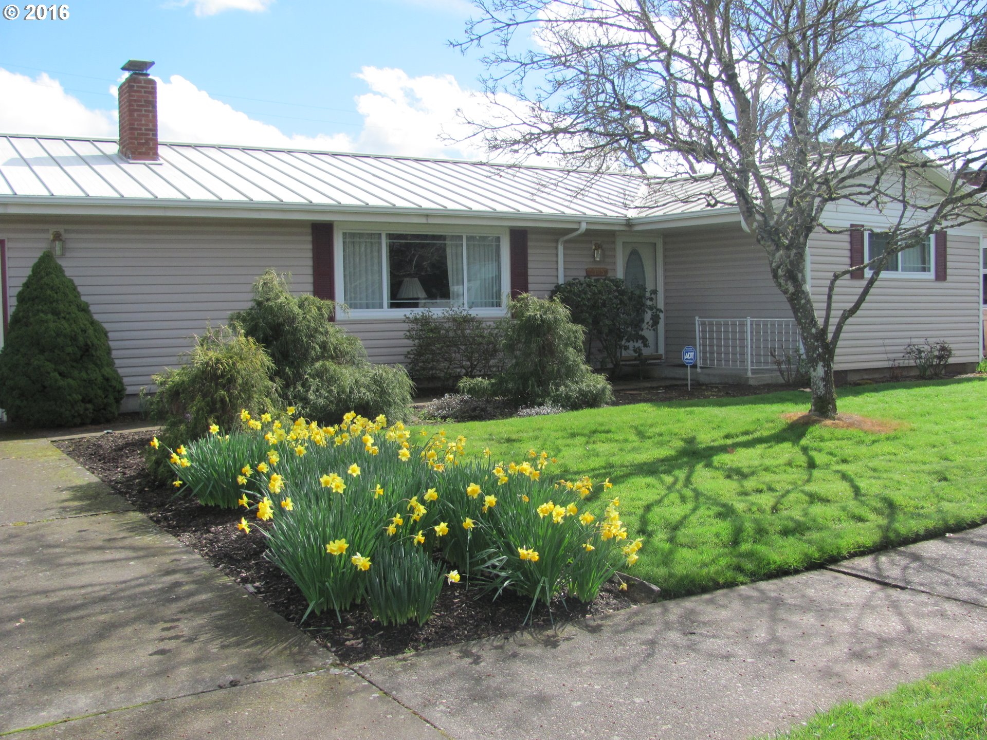 2105 Polk St, Eugene, OR 97405 photo 1