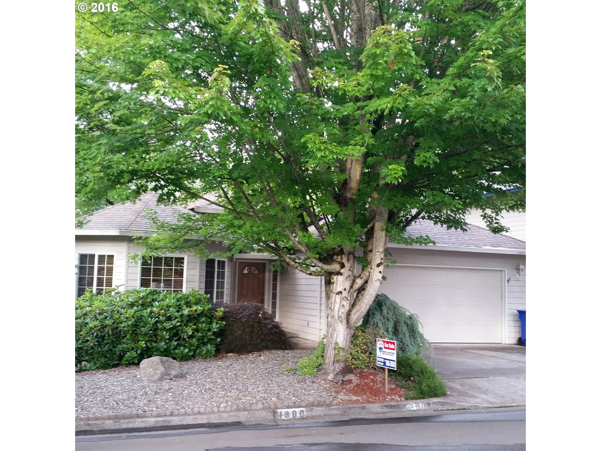 1390 NE Greenway Dr, Gresham, OR 97030 photo 1