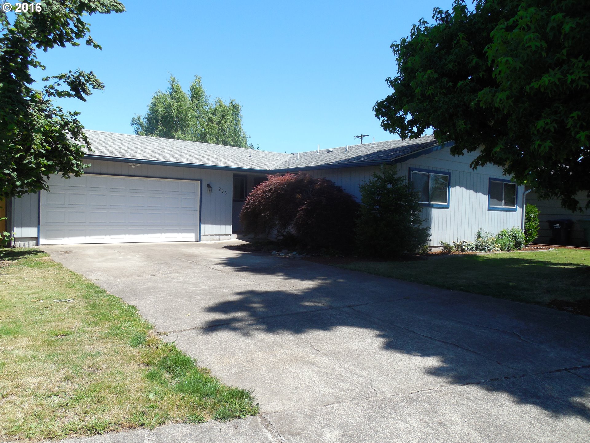 206 V St, Springfield, OR 97477 photo 1