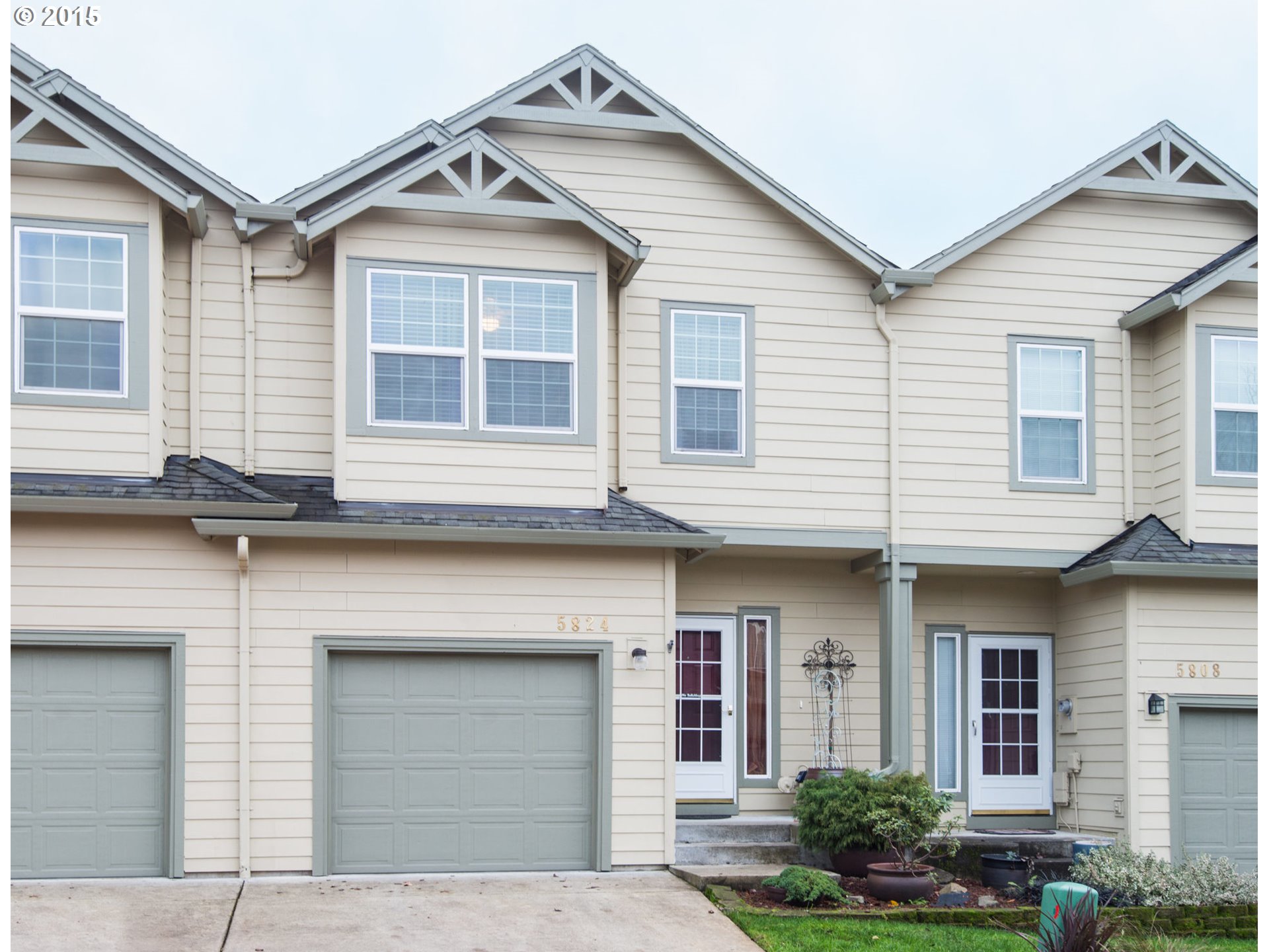 5824 SE 16th Loop, Gresham, OR 97080 photo 1