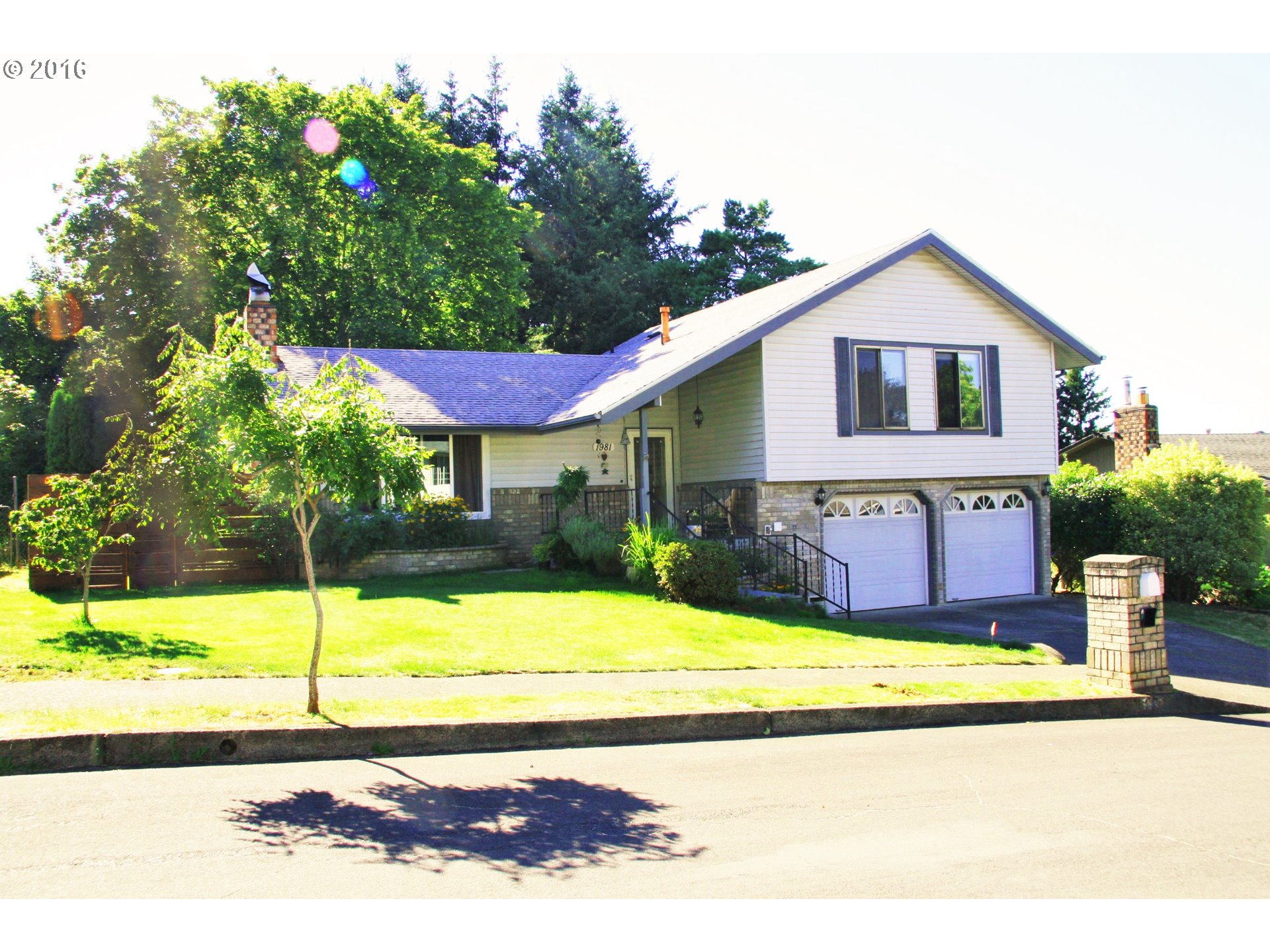 1981 SW Lillyben Ave, Gresham, OR 97080 photo 1