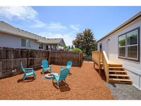 253 E 7th St, Lafayette, OR 97127 photo 28
