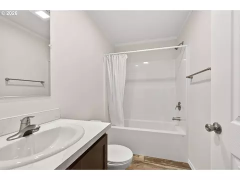 253 E 7th St, Lafayette, OR 97127 photo 26