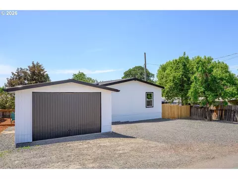 253 E 7th St, Lafayette, OR 97127 photo 37