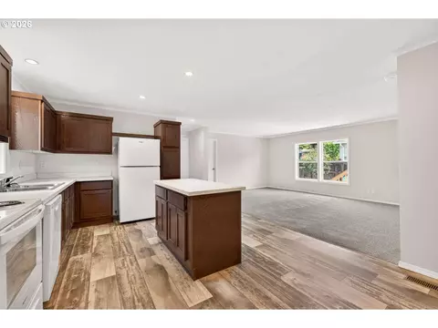 253 E 7th St, Lafayette, OR 97127 photo 14