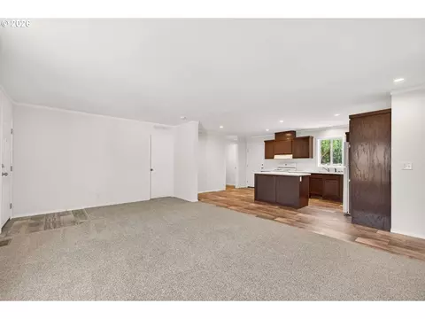 253 E 7th St, Lafayette, OR 97127 photo 8
