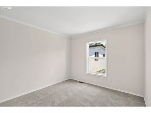 253 E 7th St, Lafayette, OR 97127 photo 17