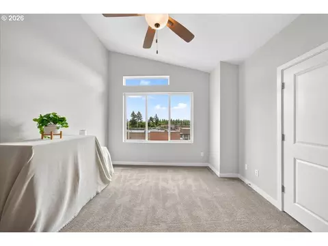 Bedroom - 4124 E Labish Ln, Newberg, OR 97132 photo 1 of 5