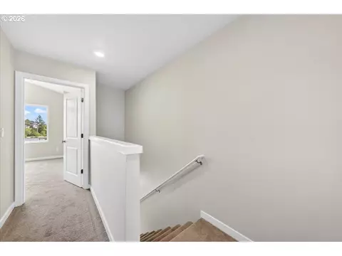 Entry Way - 4124 E Labish Ln, Newberg, OR 97132 photo 5 of 5