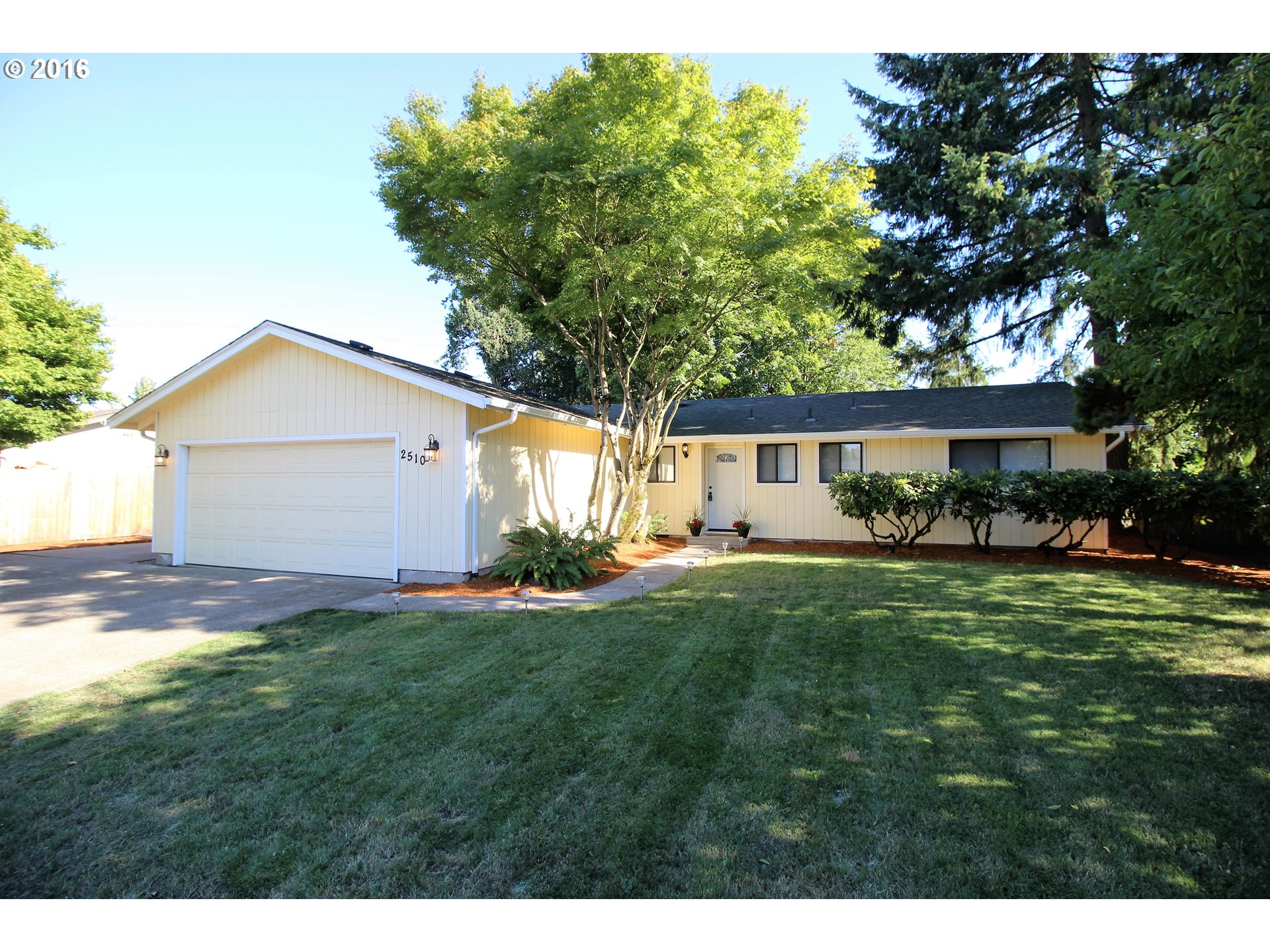 2510 Willona Dr, Eugene, OR 97408 photo 1