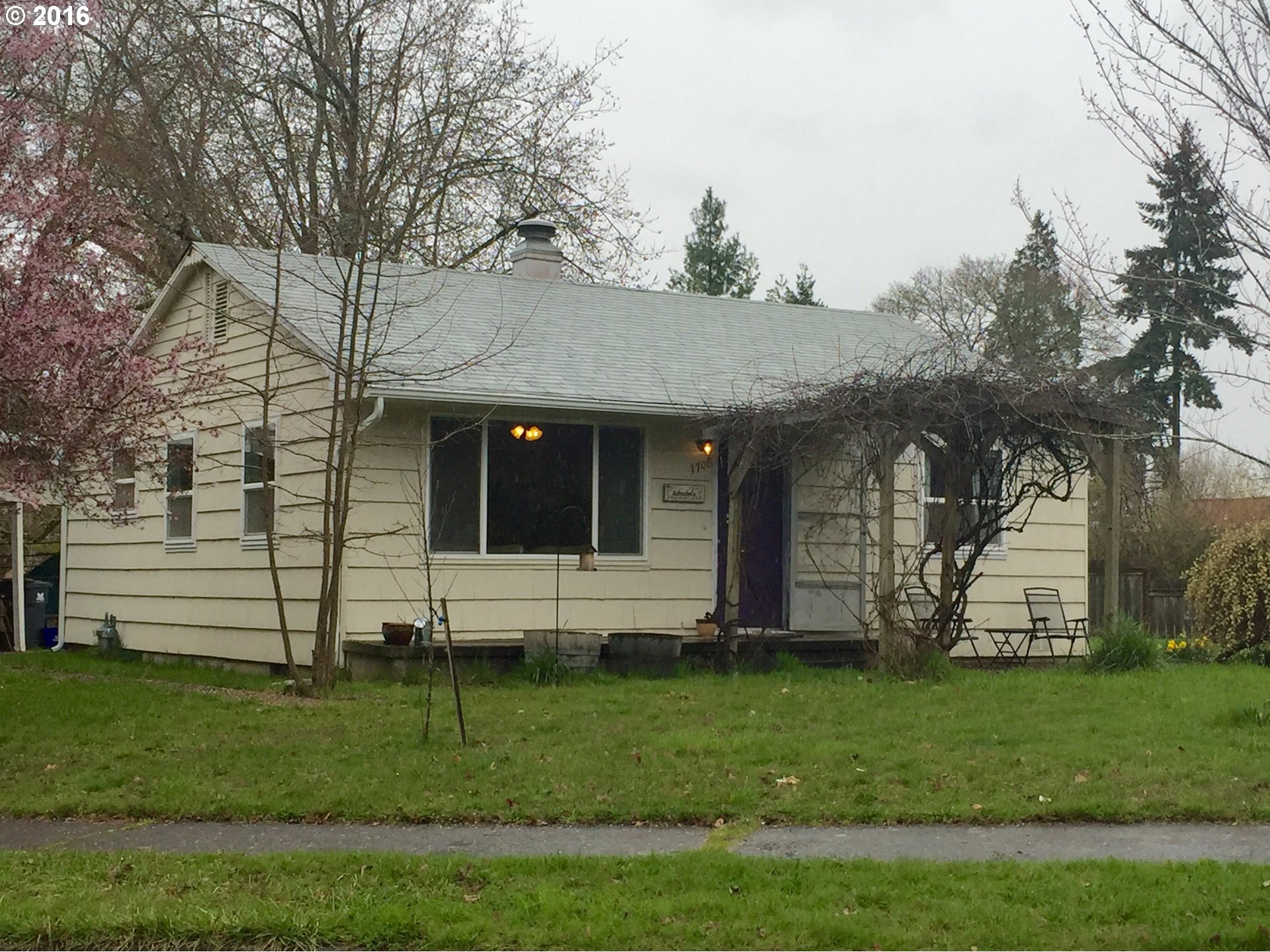 1708 Wilson St, Eugene, OR 97402 photo 1