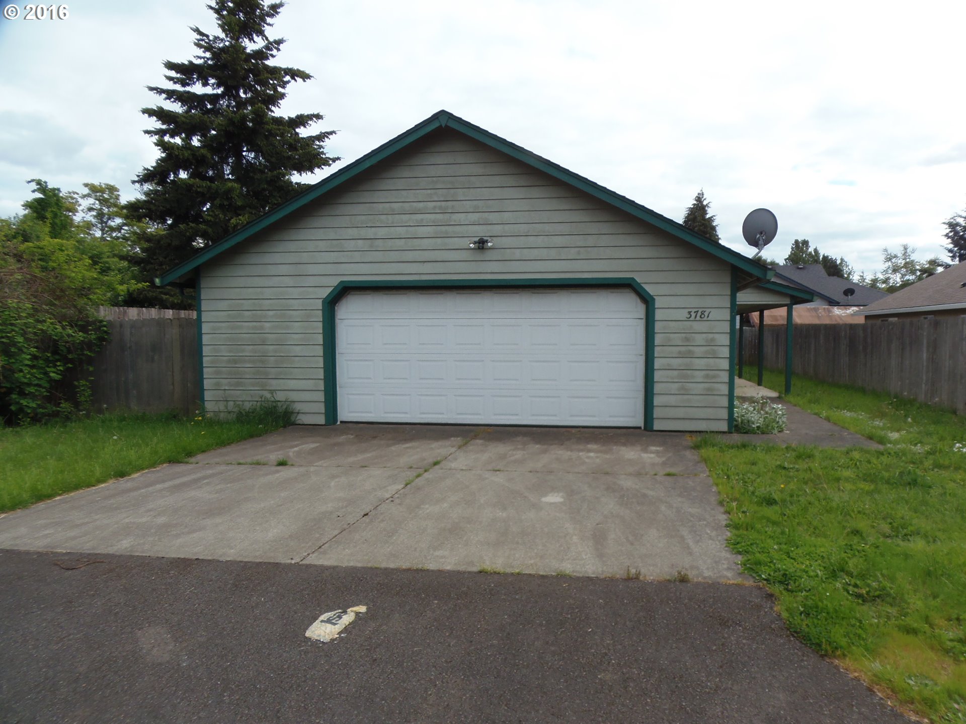 3781 Dove Ln, Eugene, OR 97402 photo 1