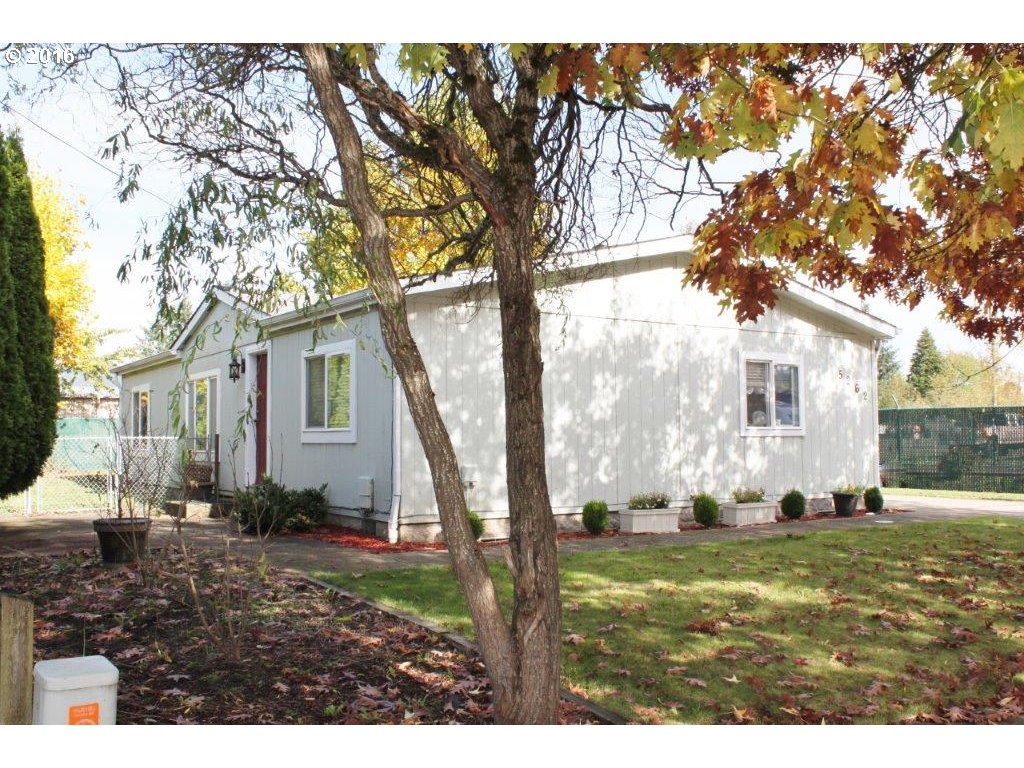 5262 G St, Springfield, OR 97478 photo 1