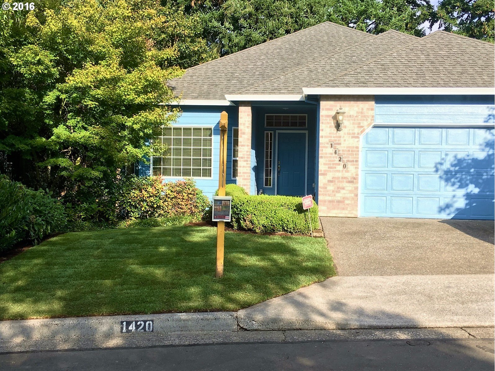 1420 NE Greenway Dr, Gresham, OR 97030 photo 1