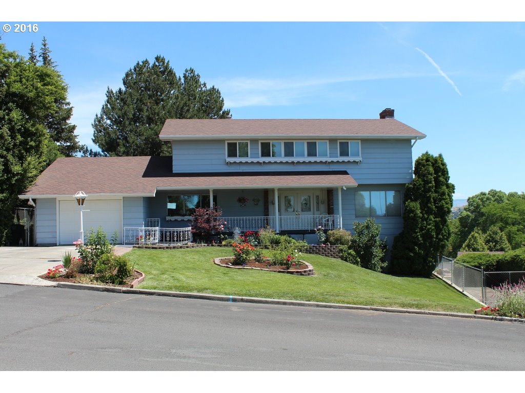 406 NW 21st St, Pendleton, OR 97801 photo 1