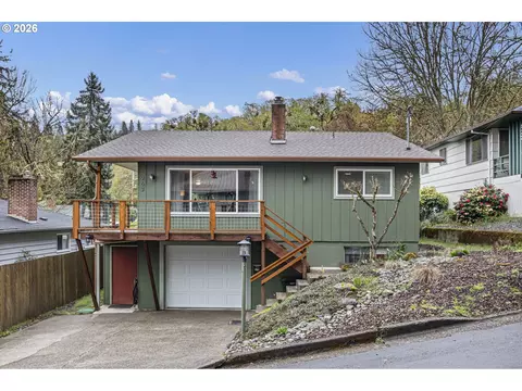 963 SE Glenn St, Roseburg, OR 97470