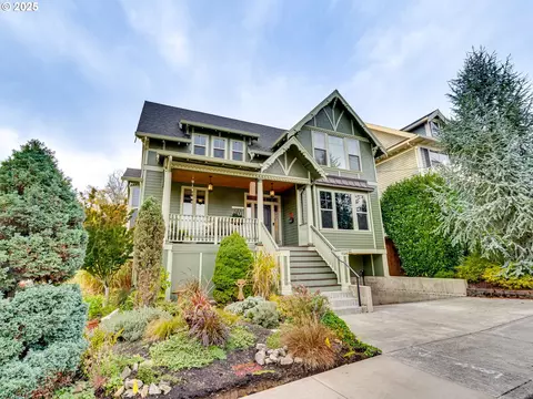 8581 SE 19th Ave, Portland, OR 97202