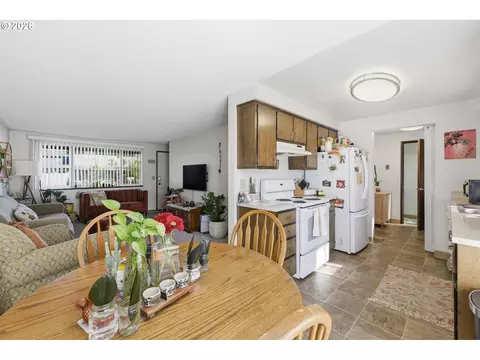 Other - 2018 Debra Dr, Springfield, OR 97477 photo 6 of 10