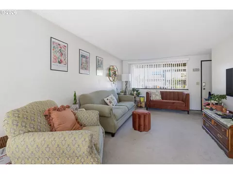Other - 2018 Debra Dr, Springfield, OR 97477 photo 7 of 10