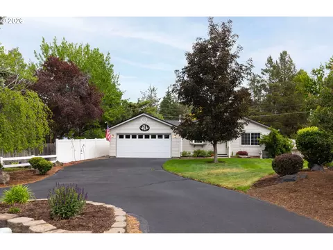 1740 SE Karena Ct, Bend, OR 97702