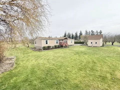 9679 Wells Landing Rd, Independence, OR 97351