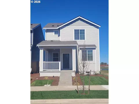 1145 Parkside Ave, Woodburn, OR 97071