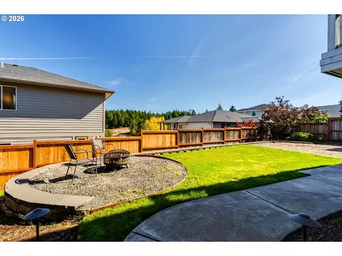 Exterior - 3550 Mountain Quail Ln, Eugene, OR 97405 photo 4 of 5