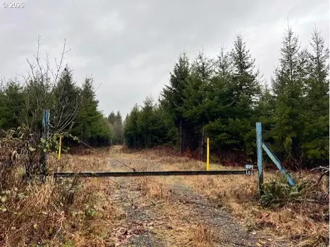 76781 Palm Hill Rd, Clatskanie, OR 97016