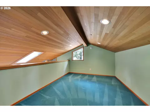 Other - 85368 Ridgetop Dr, Eugene, OR 97405 photo 4 of 9